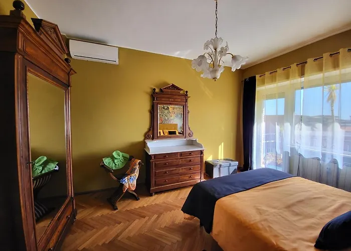 Boutique Maison - Pentimalli 84 Rome
